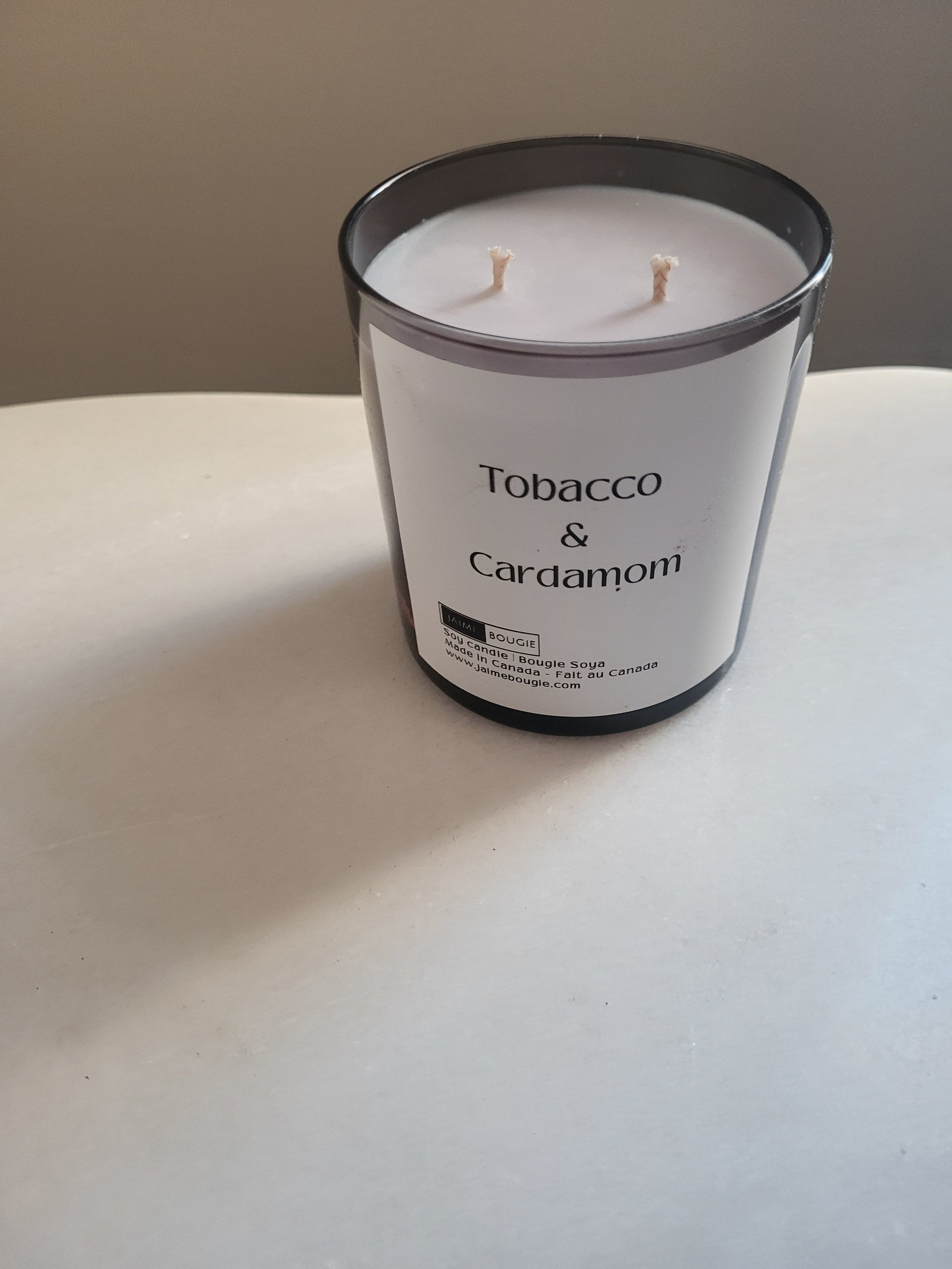 Tobacco & Cardamom J'aime Bougie